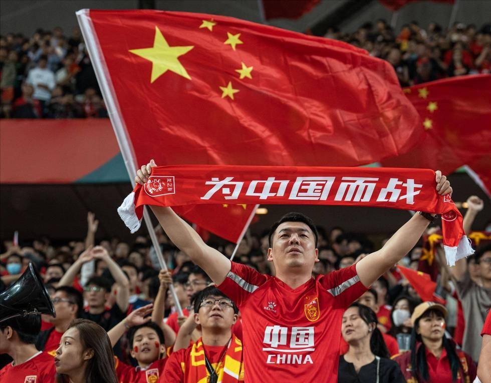 国脚徐新接近加盟云南玉昆，31岁中场驰援保级队，双赢还是冒险？