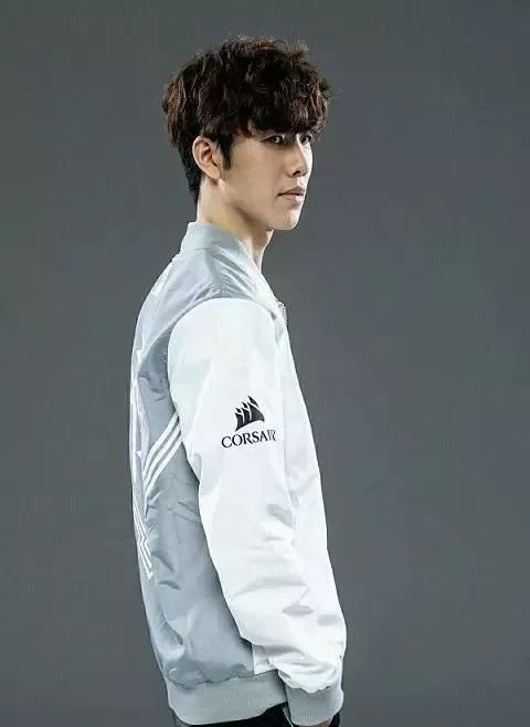 The MongolZ 击败 Vitality 以进入2025年电子竞技世界杯总决赛